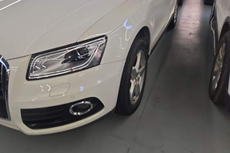 Used Audi Q5 2015 40 TFSI Technology Edition Left Front Headlight