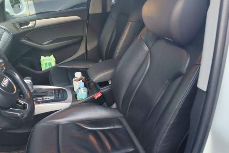 Used Audi Q5 2015 40 TFSI Technology Edition Left Front Seat