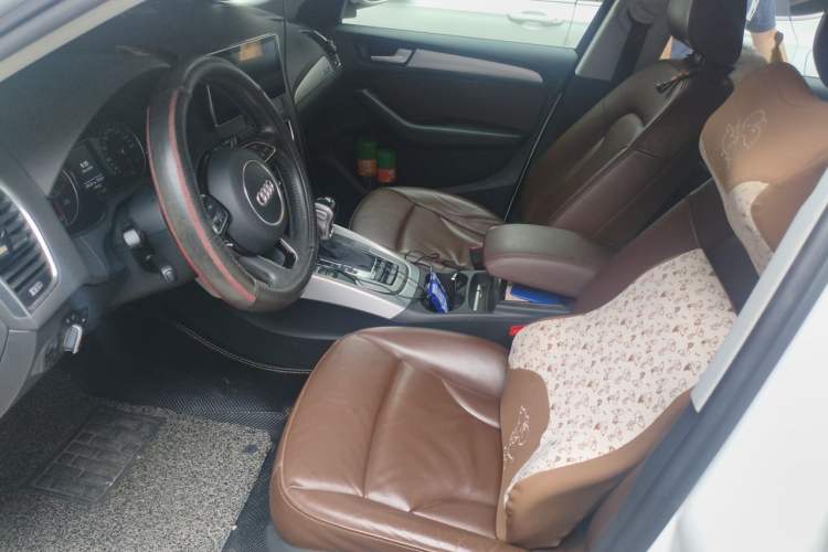 Used Audi Q5 2015 40 TFSI Technology Edition Left Front Seat