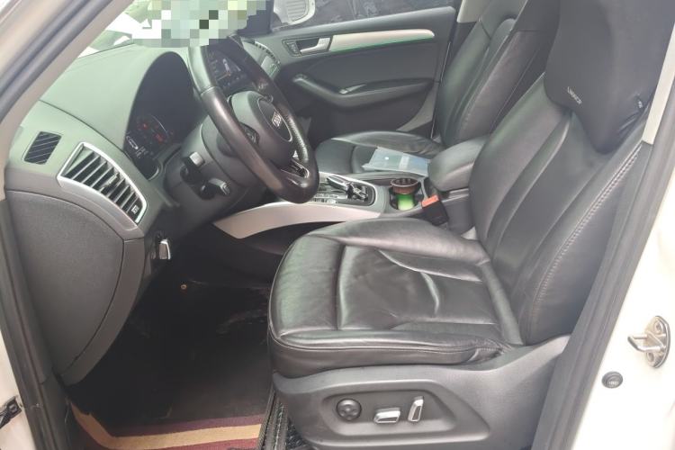 Used Audi Q5 2015 40 TFSI Technology Edition Left Front Seat