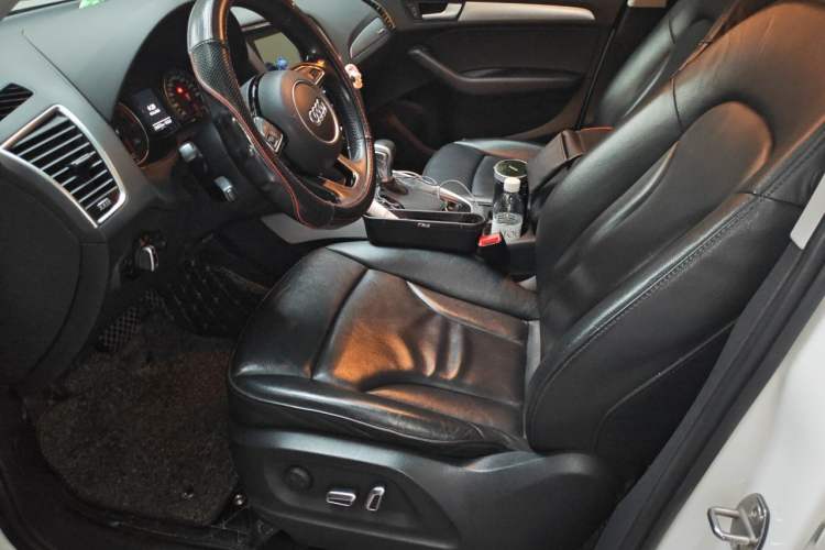 Used Audi Q5 2015 40 TFSI Technology Edition Left Front Seat