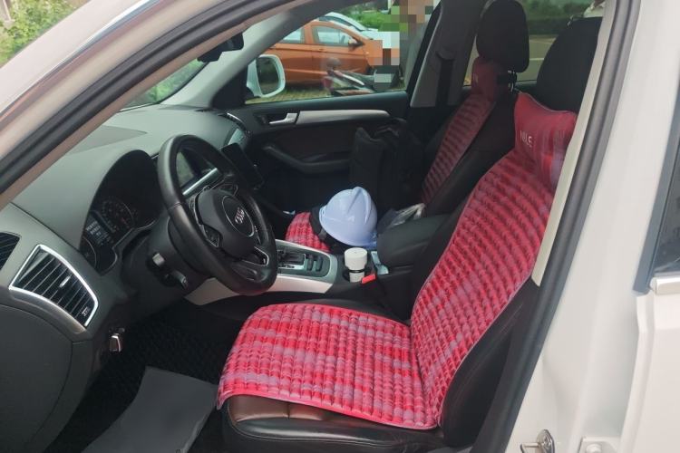 Used Audi Q5  Left Front Seat