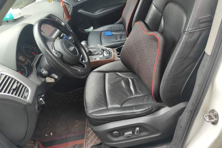 Used Audi Q5 2015 40 TFSI Comfort Model Left Front Seat