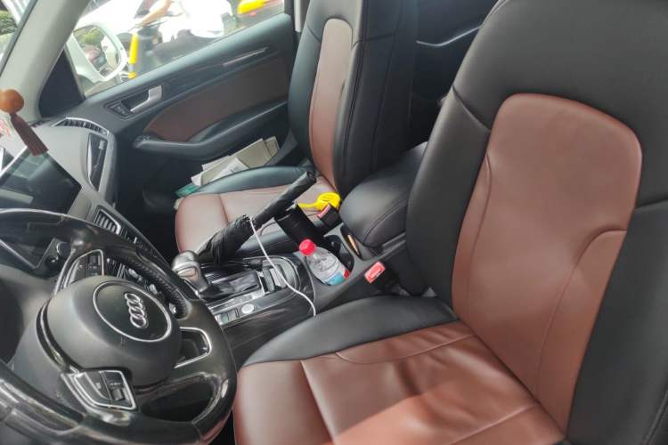 Used Audi Q5 2015 40 TFSI Trendy Edition Left Front Seat