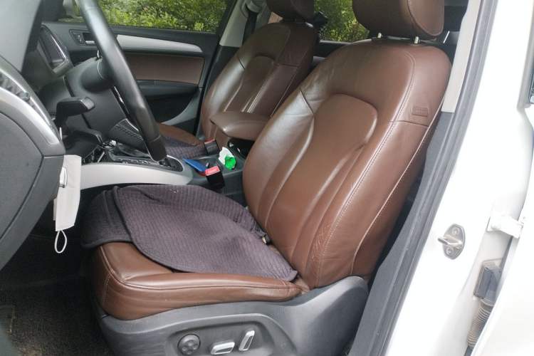 Used Audi Q5 2015 40 TFSI Technology Edition Left Front Seat