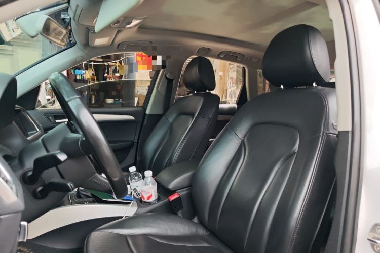 Used Audi Q5 2015 40 TFSI Technology Edition Left Front Seat