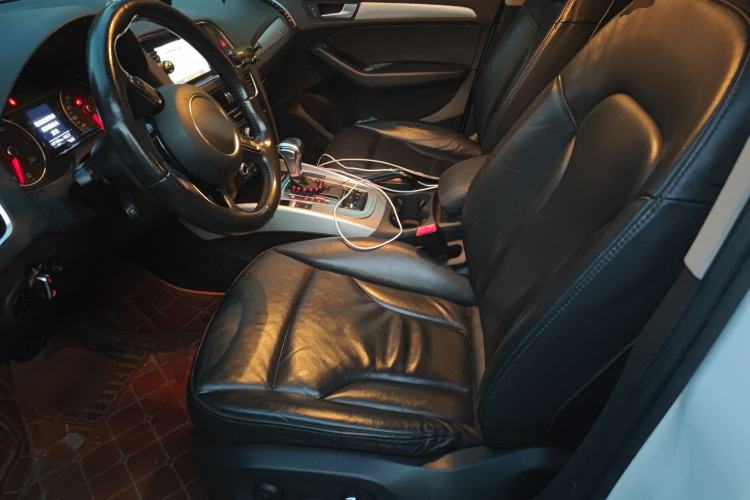 Used Audi Q5 2015 40 TFSI Technology Edition Left Front Seat