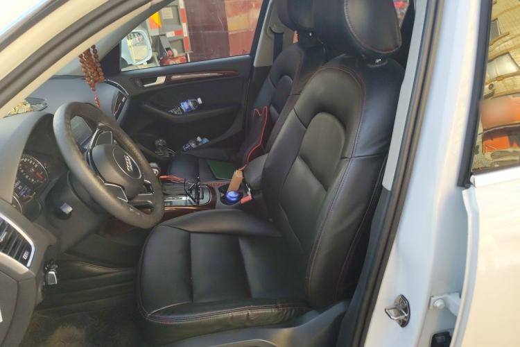 Used Audi Q5 2015 40 TFSI Trendy Edition Left Front Seat