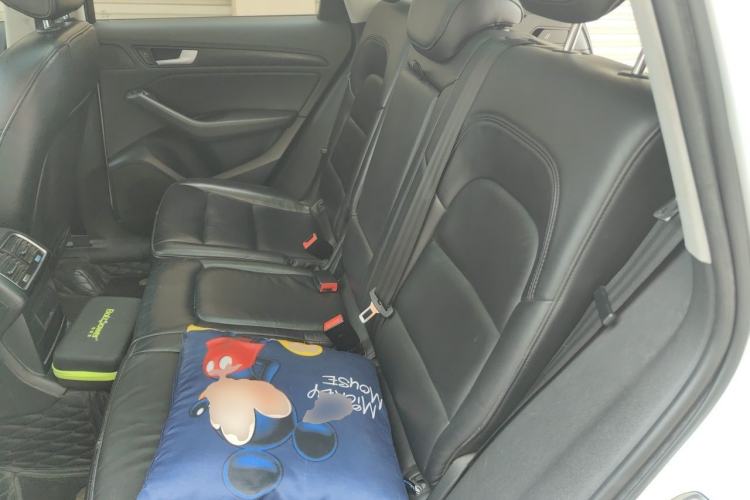 Used Audi Q5 2015 40 TFSI Trendy Edition Left Rear Seat