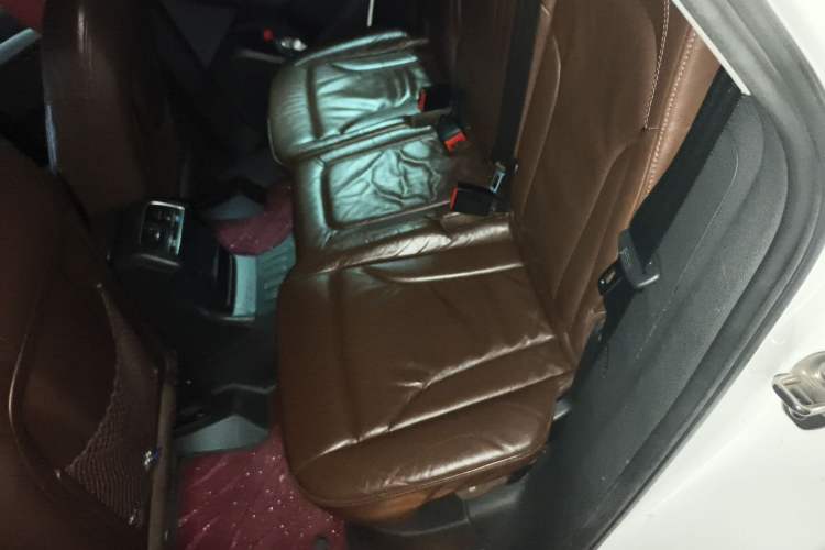 Used Audi Q5 2015 40 TFSI Technology Edition Left Rear Seat