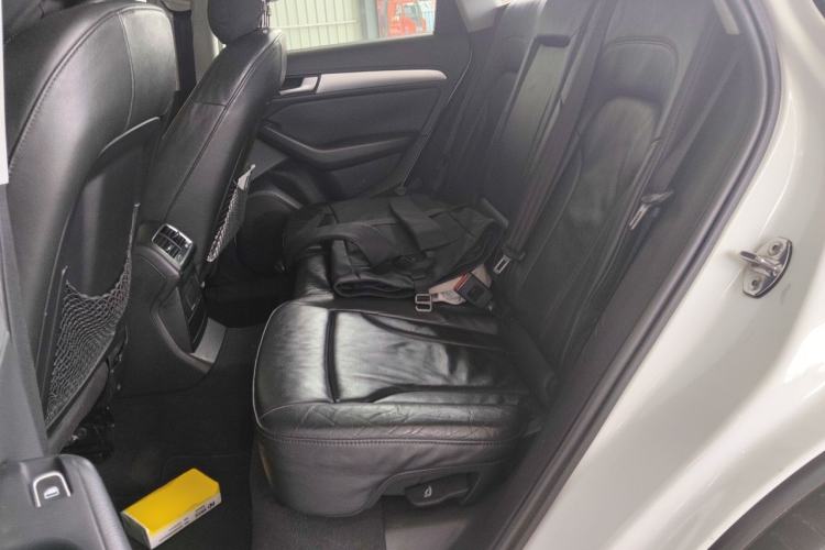 Used Audi Q5 2015 40 TFSI Technology Edition Left Rear Seat