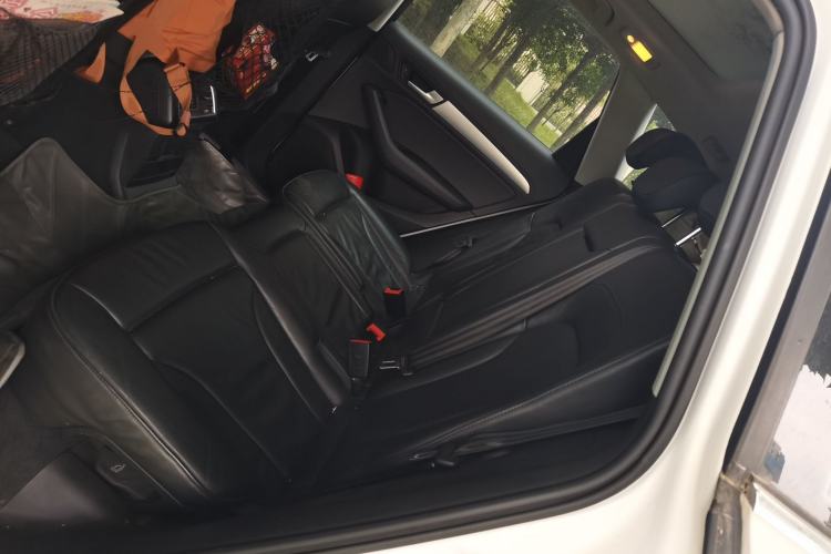 Used Audi Q5 2015 40 TFSI Technology Edition Left Rear Seat