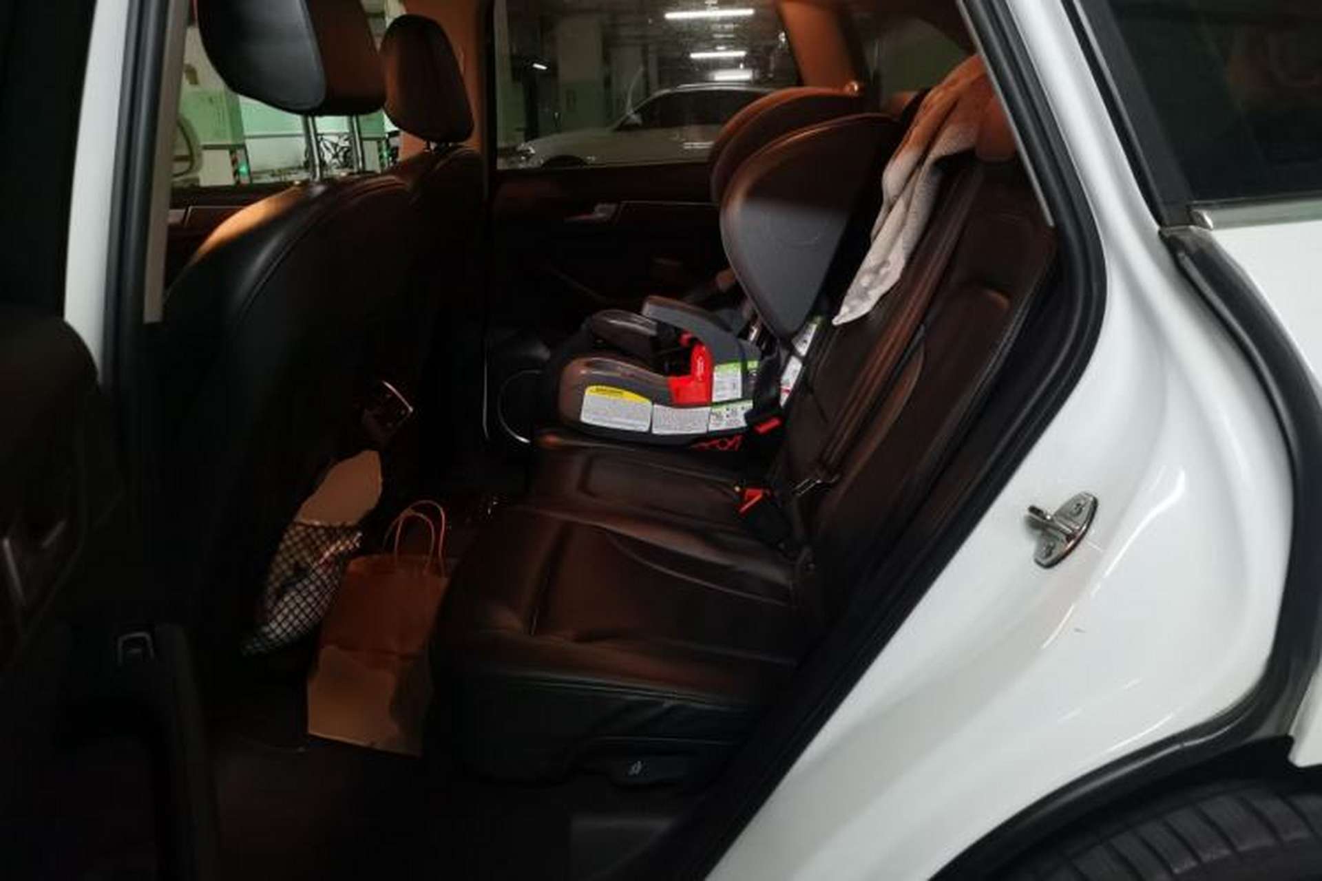 Used Audi Q5 2015 40 TFSI Comfort Model Left Rear Seat
