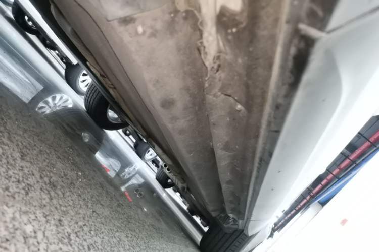 Used Audi Q5 2015 40 TFSI Technology Edition Left Side Sill