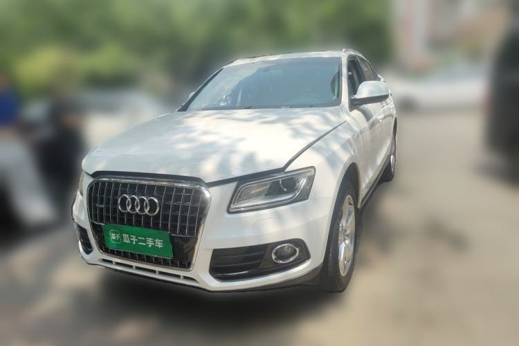 Used Audi Q5 2015 40 TFSI Comfort Model Guazi used car, China used car export, Used car for sale, Used cars, Cheapest cars for sale