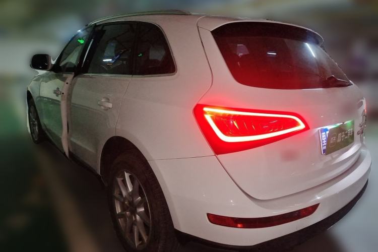 Used Audi Q5 2015 40 TFSI Trendy Edition Rear Left 45 Deg