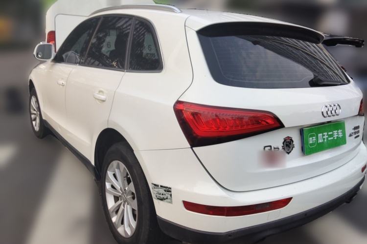 Used Audi Q5 2015 40 TFSI Technology Edition Rear Left 45 Deg