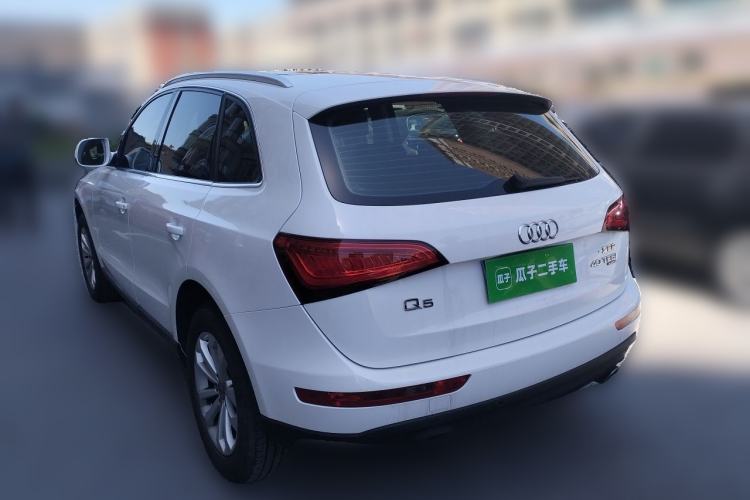 Used Audi Q5 2015 40 TFSI Technology Edition Rear Left 45 Deg