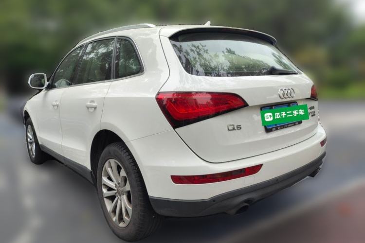 Used Audi Q5 2015 40 TFSI Technology Edition Rear Left 45 Deg