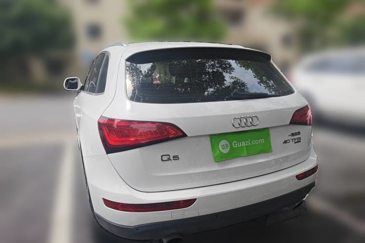 Used Audi Q5 2015 40 TFSI Technology Edition Rear Left 45 Deg
