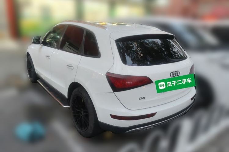 Used Audi Q5 2015 40 TFSI Comfort Model Rear Left 45 Deg