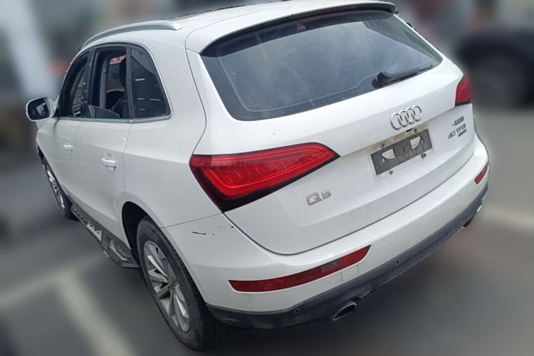 Used Audi Q5 2015 40 TFSI Trendy Edition Rear Left 45 Deg