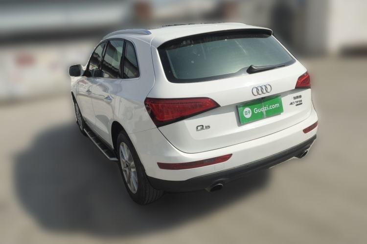 Used Audi Q5 2015 40 TFSI Technology Edition Rear Left 45 Deg