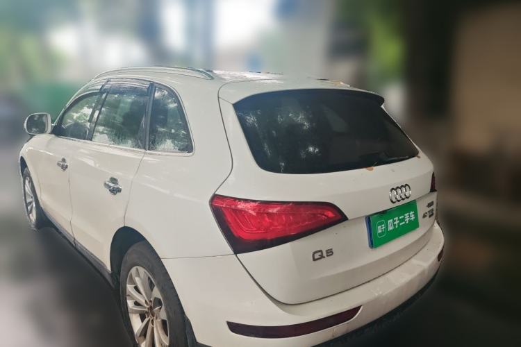 Used Audi Q5 2015 40 TFSI Technology Edition Rear Left 45 Deg