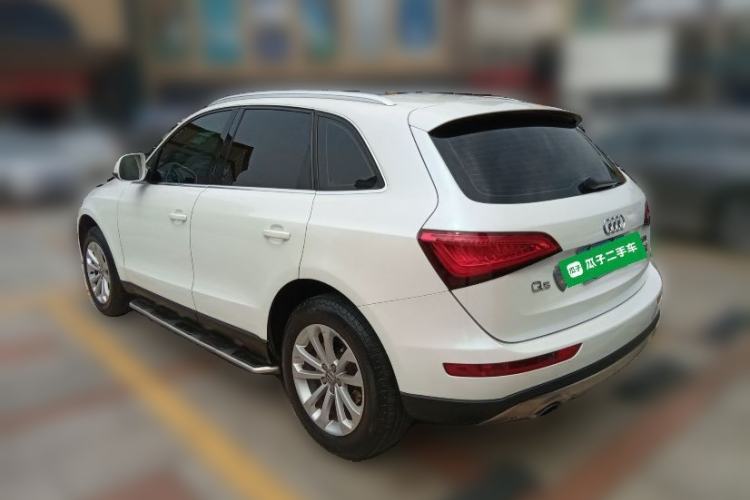 Used Audi Q5 2015 40 TFSI Technology Edition Rear Left 45 Deg
