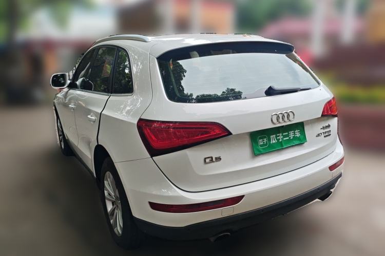 Used Audi Q5 2015 40 TFSI Technology Edition Rear Left 45 Deg