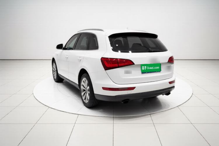 Used Audi Q5 2015 40 TFSI Technology Edition Rear Left 45 Deg