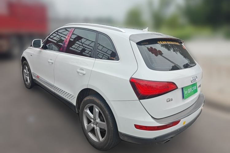 Used Audi Q5 2015 40 TFSI Comfort Model Rear Left 45 Deg