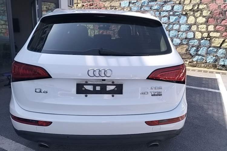 Used Audi Q5 2015 40 TFSI Technology Edition Rear