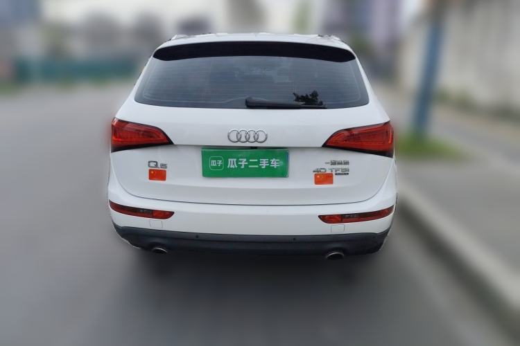 Used Audi Q5 2015 40 TFSI Comfort Model Rear