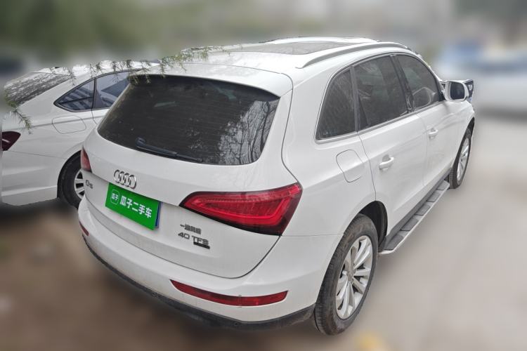 Used Audi Q5 2015 40 TFSI Technology Edition Rear Right 45 Deg