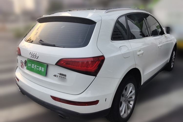 Used Audi Q5 2015 40 TFSI Technology Edition Rear Right 45 Deg
