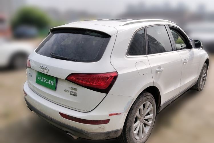 Used Audi Q5 2015 40 TFSI Technology Edition Rear Right 45 Deg