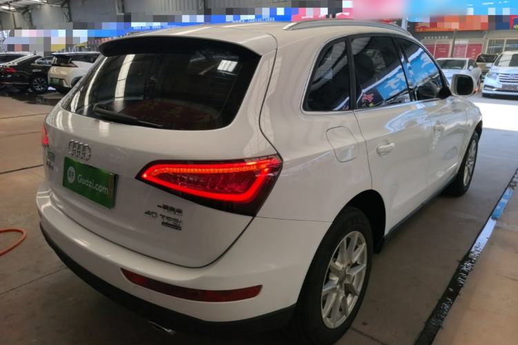 Used Audi Q5 2015 40 TFSI Trendy Edition Rear Right 45 Deg