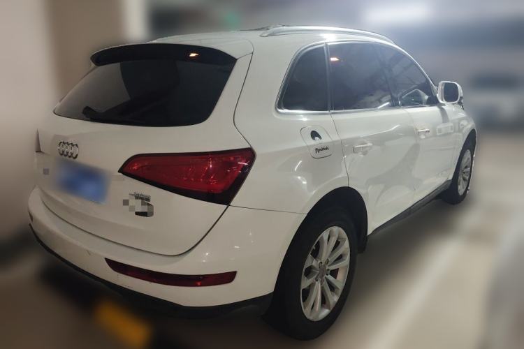 Used Audi Q5 2015 40 TFSI Technology Edition Rear Right 45 Deg
