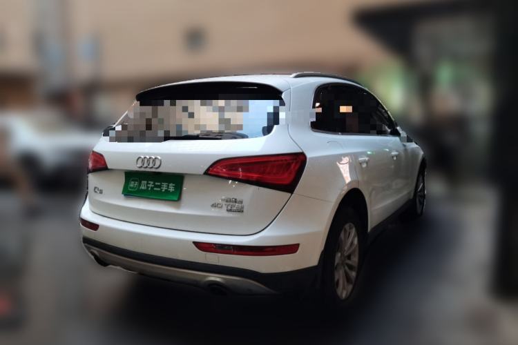 Used Audi Q5 2015 40 TFSI Technology Edition Rear Right 45 Deg