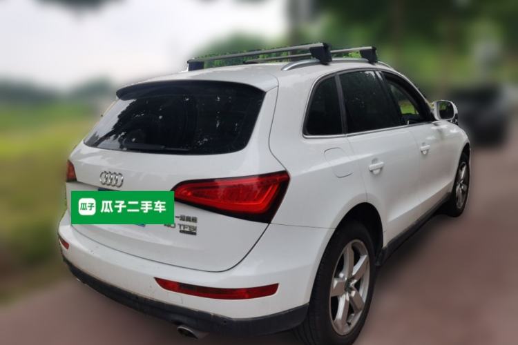 Used Audi Q5 2015 40 TFSI Technology Edition Rear Right 45 Deg
