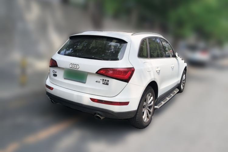 Used Audi Q5 2015 40 TFSI Technology Edition Rear Right 45 Deg