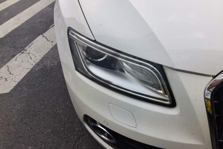 Used Audi Q5 2015 40 TFSI Technology Edition Right Front Headlight