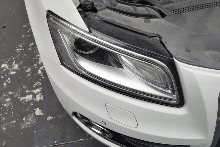 Used Audi Q5 2015 40 TFSI Technology Edition Right Front Headlight