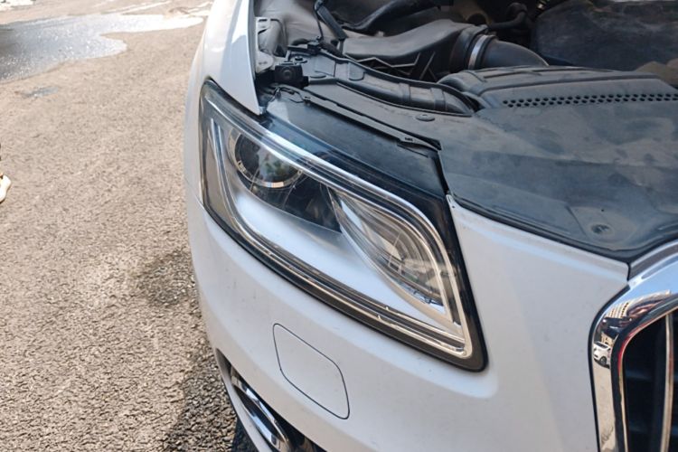 Used Audi Q5 2015 40 TFSI Trendy Edition Right Front Headlight