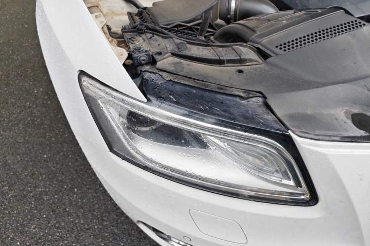 Used Audi Q5 2015 40 TFSI Comfort Model Right Front Headlight
