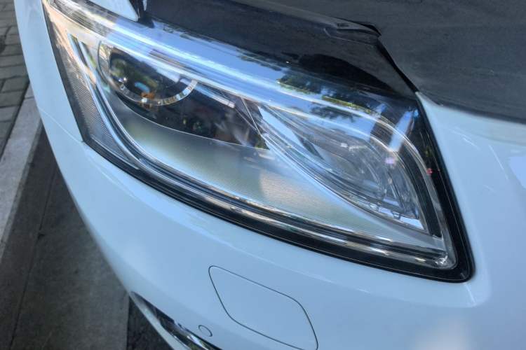 Used Audi Q5 2015 40 TFSI Technology Edition Right Front Headlight