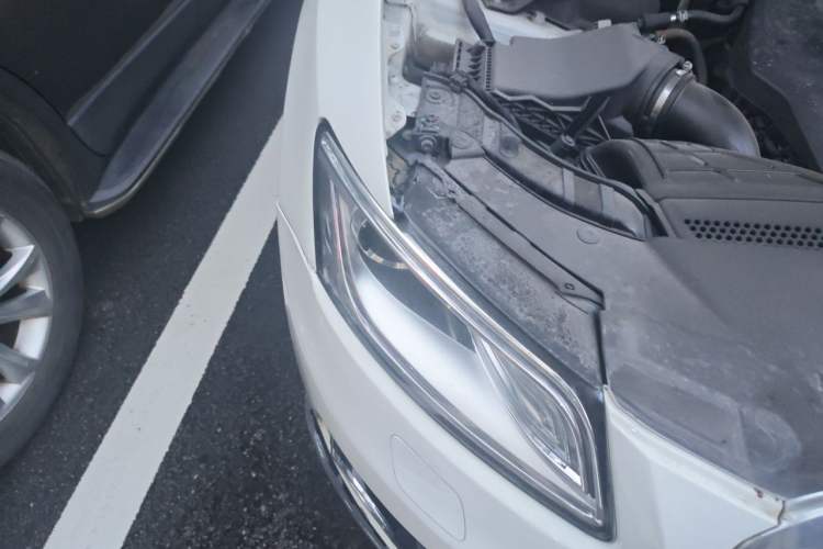 Used Audi Q5 2015 40 TFSI Trendy Edition Right Front Headlight