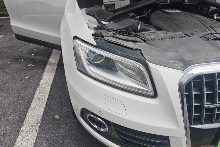 Used Audi Q5 2015 40 TFSI Technology Edition Right Front Headlight