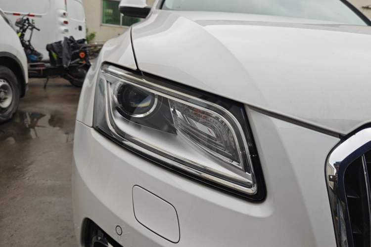 Used Audi Q5 2015 40 TFSI Technology Edition Right Front Headlight